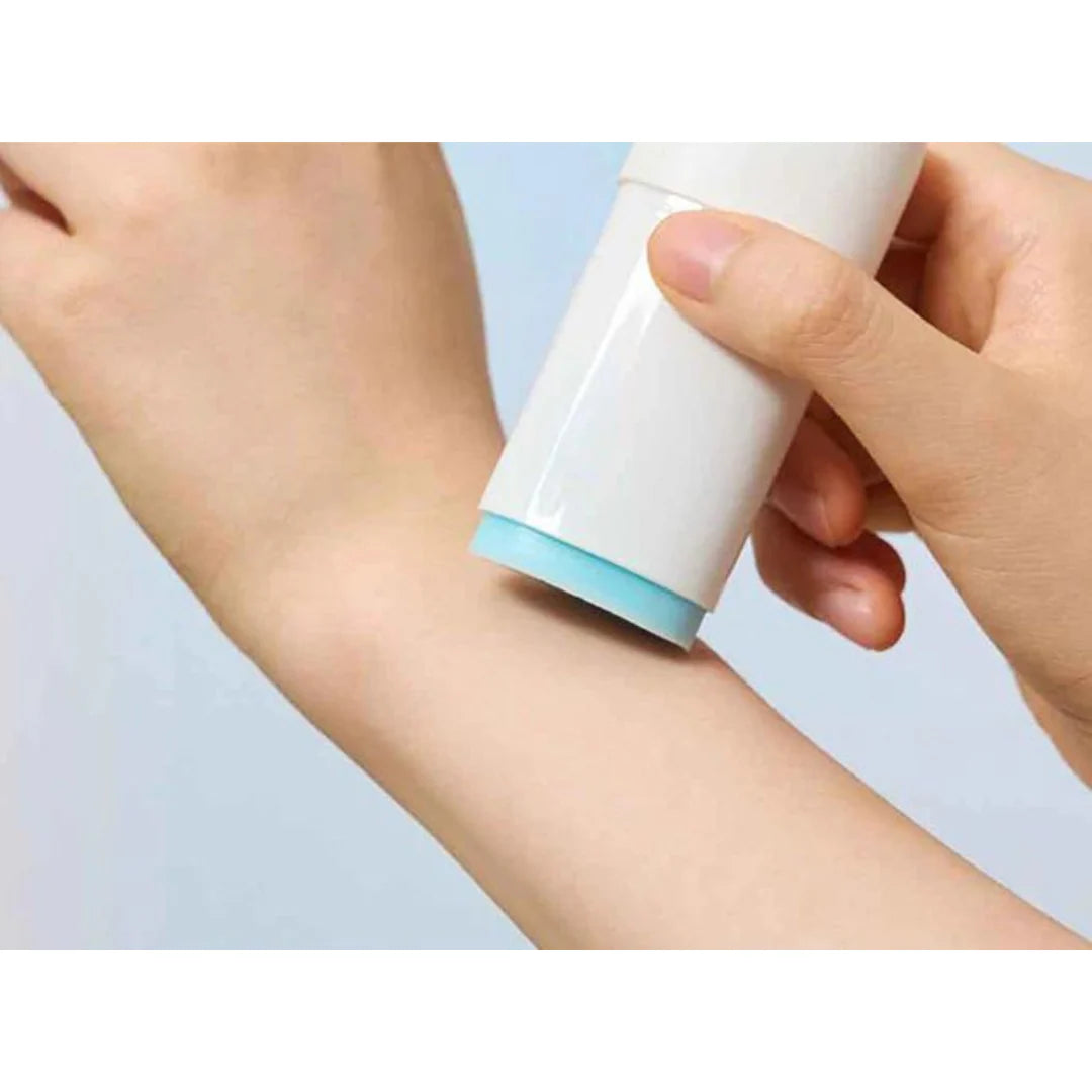 HYALU-CICA SILKY-FIT SUN STICK - SKIN1004